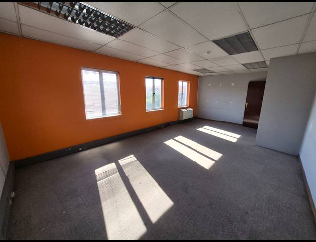 249M² OFFICE TO LET IN RIVONIA